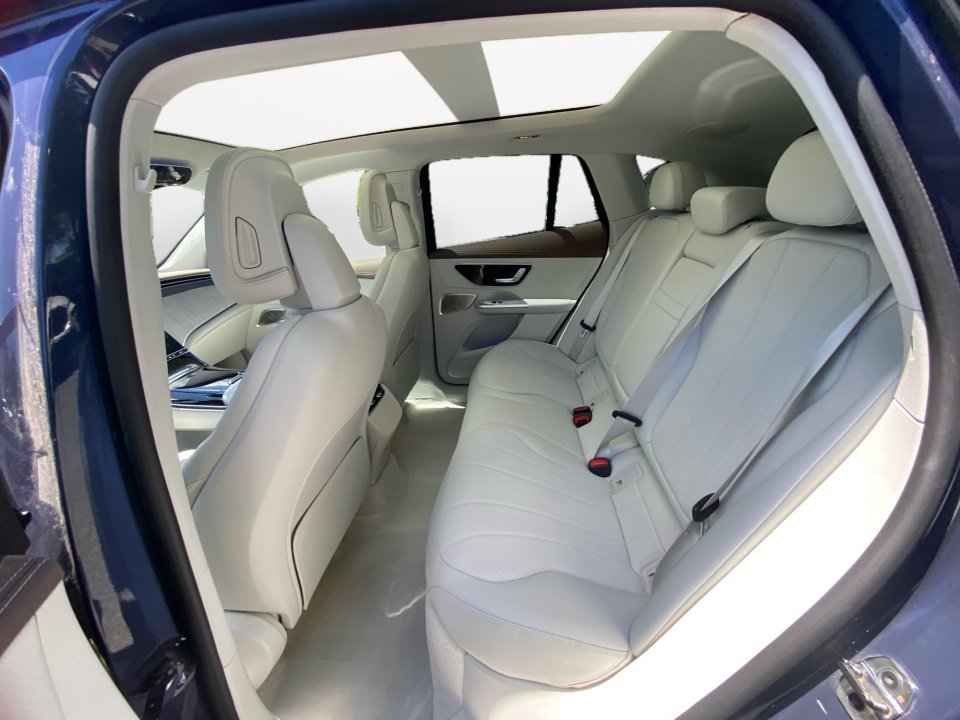 Used 2023 Mercedes-Benz EQE 350+ 4MATIC SUV image 16