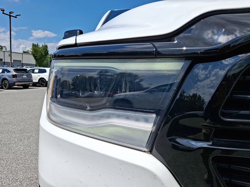 Used 2021 RAM 1500 Big Horn AWD/4WD image 10