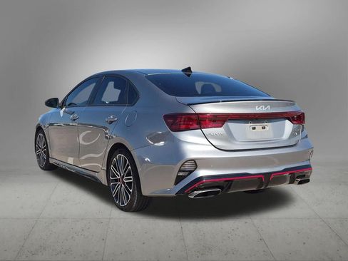 Used 2022 Kia Forte GT w/ GT Technology Package FWD image 4