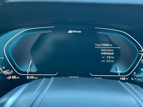 Used 2023 BMW 530e w/ Convenience Package RWD image 28