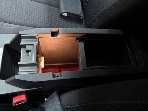 Used 2014 GMC Terrain SLE image 27