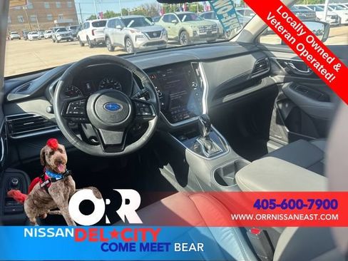 Used 2025 Subaru Outback Onyx Edition AWD/4WD image 14