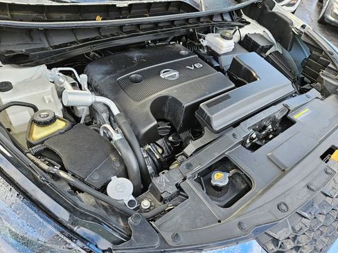 Used 2024 Nissan Murano SV image 17