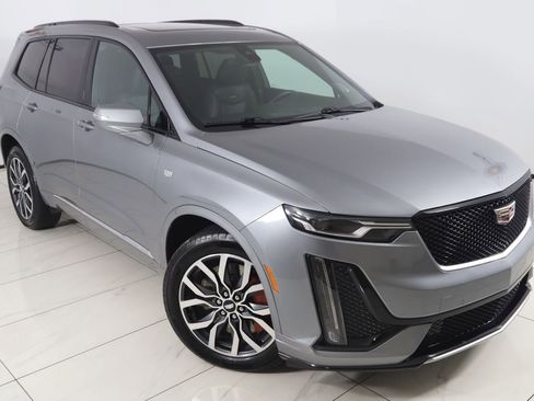 Used 2024 Cadillac XT6 Sport image 20