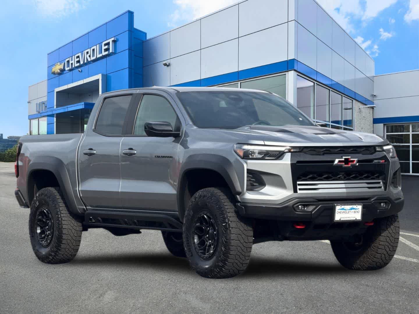 Used 2024 Chevrolet Colorado ZR2 w/ ZR2 Bison Edition AWD/4WD image 9