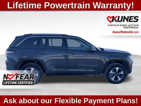 Used 2023 Jeep Grand Cherokee 4WD 4xe image 3