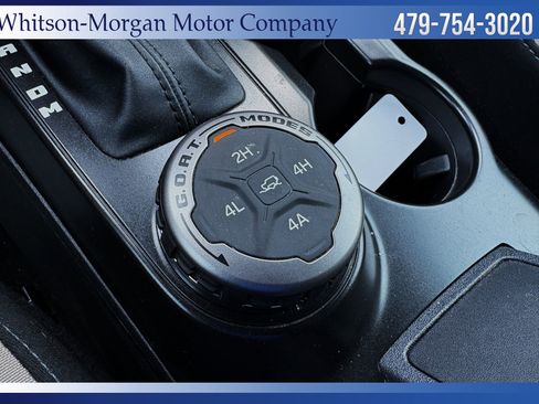 Used 2022 Ford Bronco Wildtrak image 34