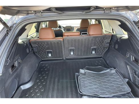 Used 2022 Subaru Outback Touring w/ Popular Package #2 image 17