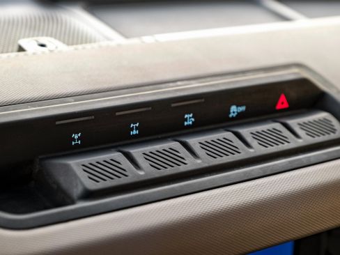 Used 2021 Ford Bronco Wildtrak image 25