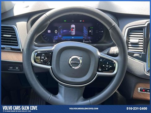 Used 2025 Volvo XC90 T8 Plus w/ Protection Package Premier AWD/4WD image 13