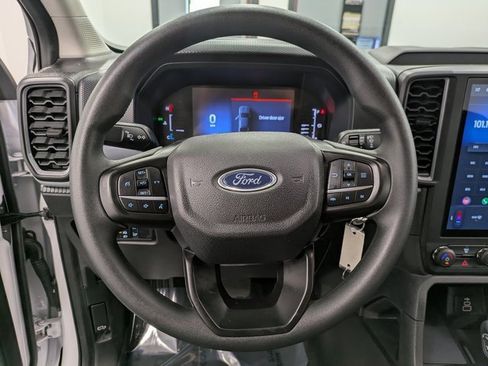 Used 2024 Ford Ranger XL image 20