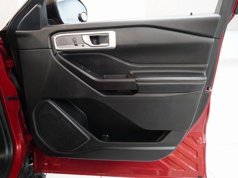 Used 2020 Ford Explorer ST image 34