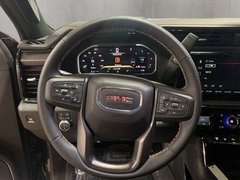 Used 2026 GMC Sierra 2500 AT4 w/ AT4 Premium Plus Package AWD/4WD image 10