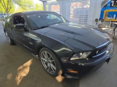 Used 2012 Ford Mustang GT w/ Electronics Pkg RWD image 3