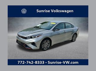 Used 2024 Kia Forte GT-Line w/ GT-Line Premium Package FWD 360° Tour