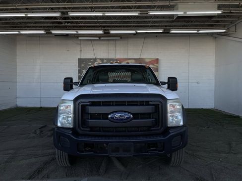 Used 2015 Ford F550 XL w/ Power Equipment Group image 8