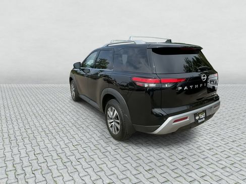 Certified 2023 Nissan Pathfinder SL AWD/4WD image 6
