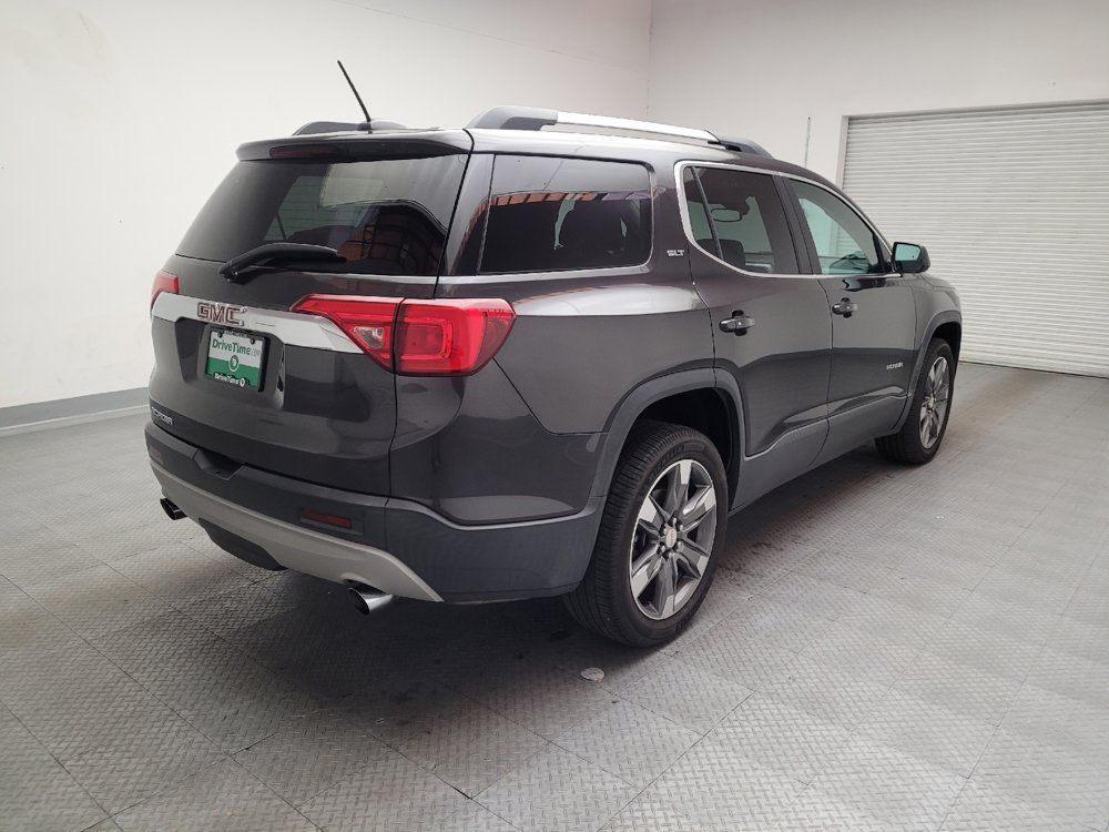 Used 2017 GMC Acadia SLT FWD image 9