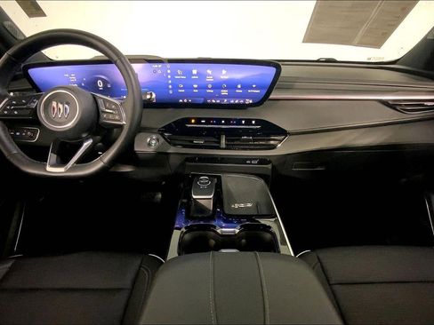 Used 2025 Buick Enclave Sport Touring image 15