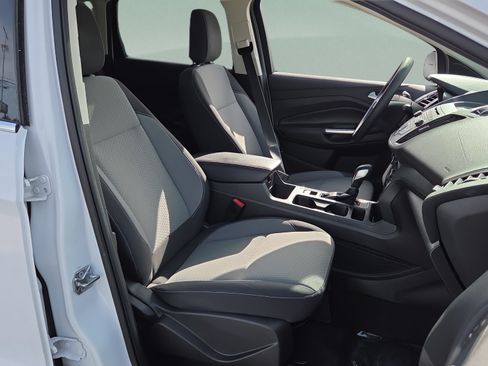 Used 2018 Ford Escape SE AWD/4WD image 17