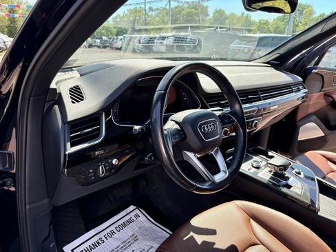 Used 2017 Audi Q7 3.0T Prestige AWD/4WD image 16