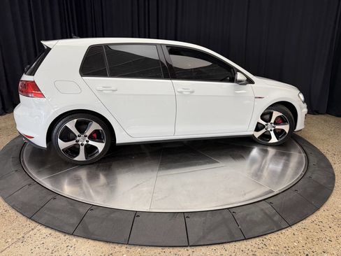 Used 2015 Volkswagen GTI S FWD image 11
