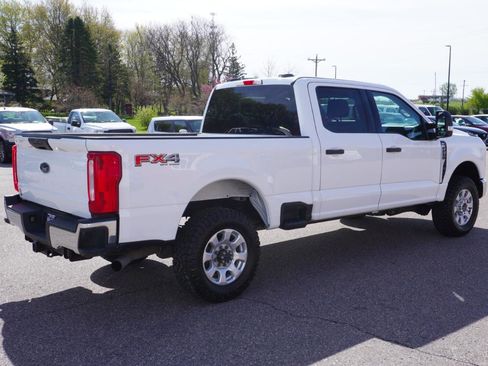Used 2023 Ford F250 XLT w/ FX4 Off-Road Package AWD/4WD image 5