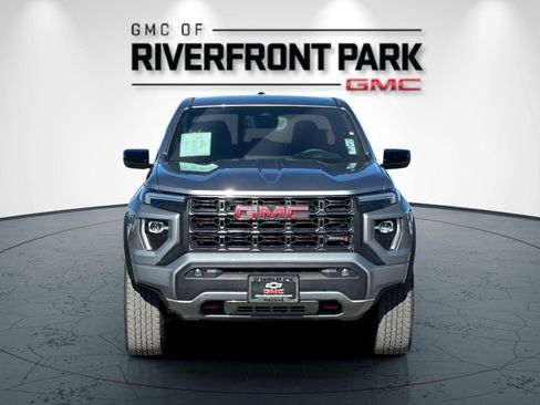 Used 2023 GMC Canyon AT4 w/ AT4 Premium Package AWD/4WD image 8