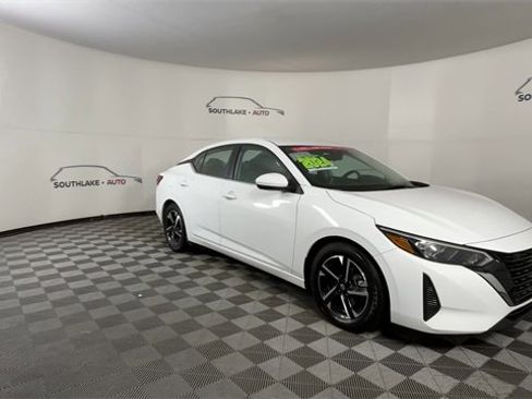 Certified 2024 Nissan Sentra SV image 2