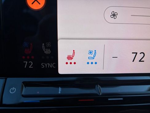 New 2026 Volkswagen Atlas Peak Edition image 28