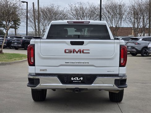 Used 2025 GMC Sierra 1500 SLT image 13