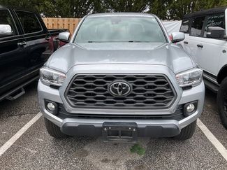 Used 2022 Toyota Tacoma TRD Off-Road video 2