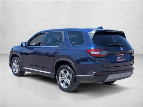 Used 2024 Honda Pilot EX-L image 7