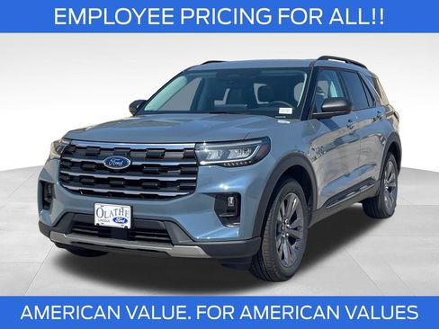 New 2026 Ford Explorer Active w/ Active Comfort Package AWD/4WD image 1