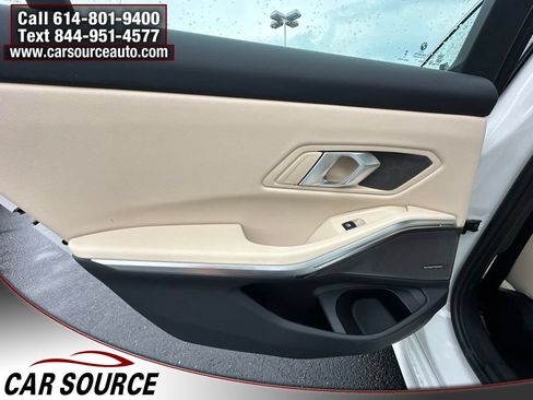Used 2026 BMW 330i xDrive Sedan w/ Premium Package AWD/4WD image 25