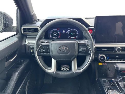 Used 2024 Toyota Tacoma TRD Sport w/ TRD Sport Premium Package AWD/4WD image 18