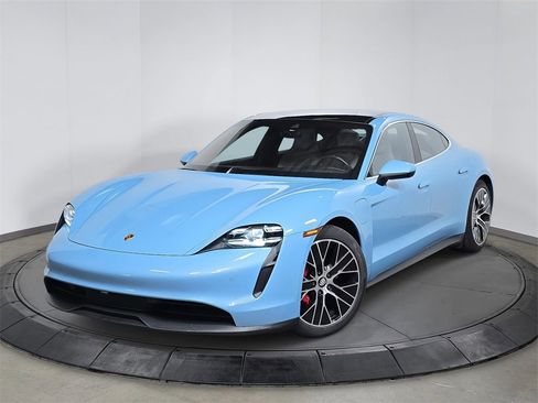 Used 2020 Porsche Taycan 4S image 1