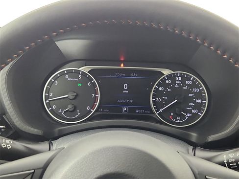 New 2025 Nissan Sentra SR w/ SR Premium Package image 16