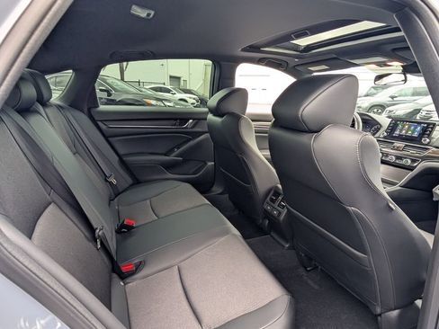 Certified 2022 Honda Accord Sport image 18