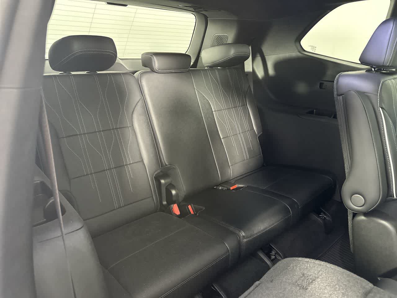 Used 2026 Buick Enclave Avenir w/ Super Cruise Package FWD image 23