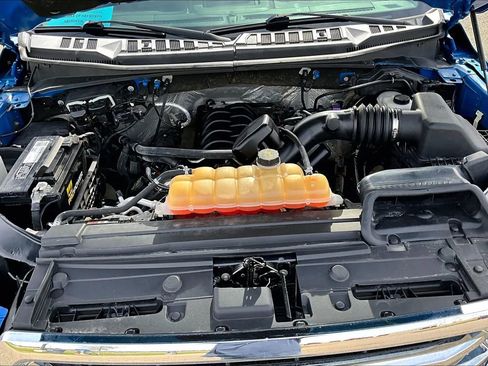 Used 2015 Ford F150 XLT w/ Equipment Group 302A Luxury AWD/4WD image 36