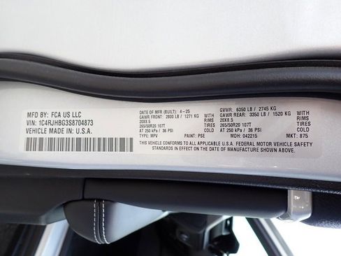 New 2025 Jeep Grand Cherokee Limited image 16