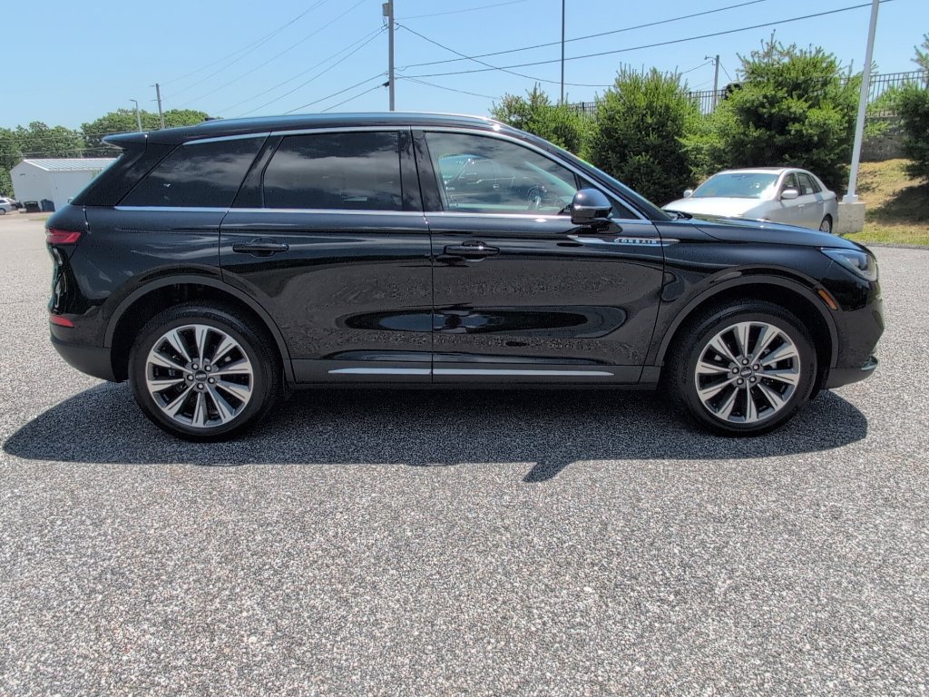 Used 2022 Lincoln Corsair Reserve w/ Elements Package AWD/4WD image 8