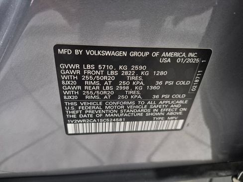 Used 2025 Volkswagen Atlas SE FWD image 29