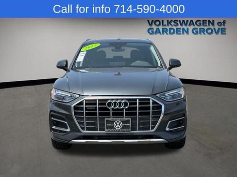 Used 2023 Audi Q5 2.0T Premium w/ Convenience Package AWD/4WD image 3