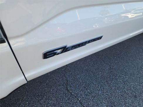 Certified 2024 Ford F250 Platinum w/ FX4 Off-Road Package image 11