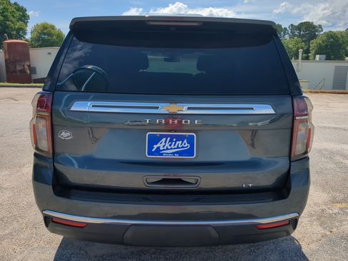 Used 2021 Chevrolet Tahoe LT w/ LT Signature Package RWD image 4