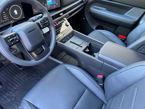 New 2025 Hyundai Santa Fe Calligraphy image 8