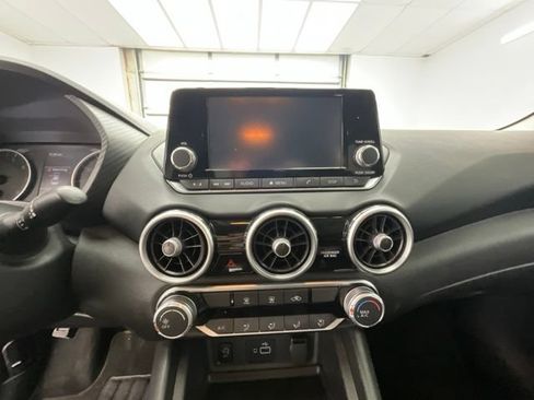 Used 2025 Nissan Sentra S FWD image 10