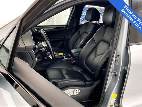 Used 2020 Porsche Macan S image 33